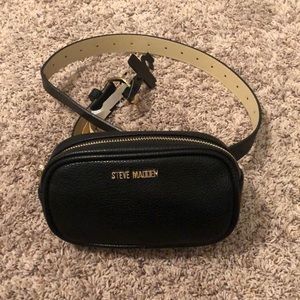 Steve madden fanny pack